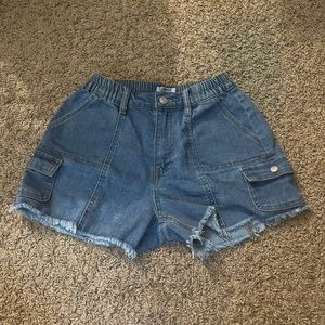 Madden NYC Juniors Ultra High Rise Utility Shorts